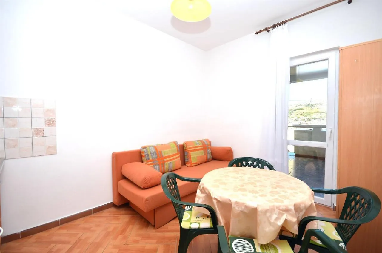 Apartments Andelka باغ كرواتيا