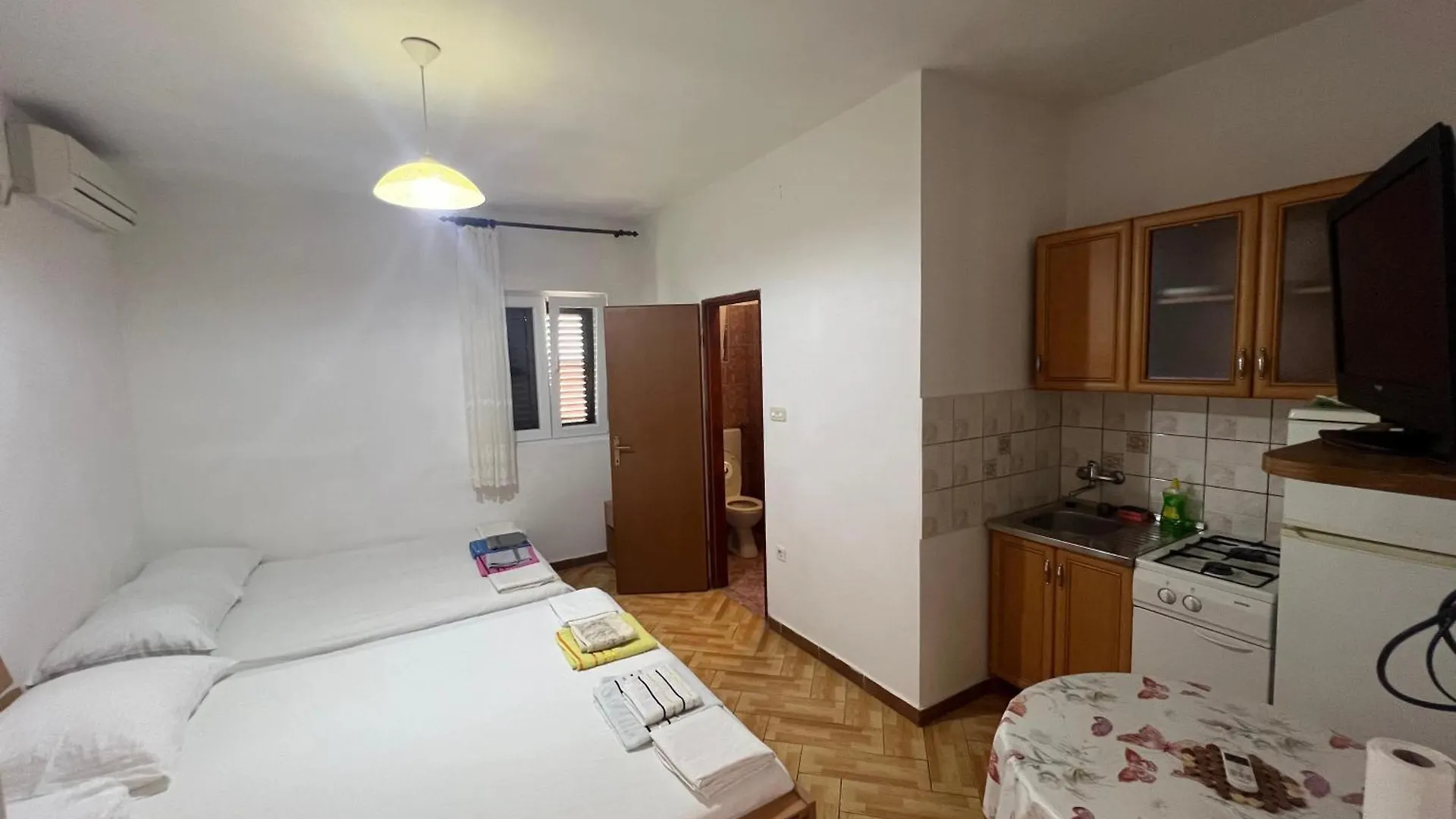 Apartments Andelka باغ 0*,  كرواتيا